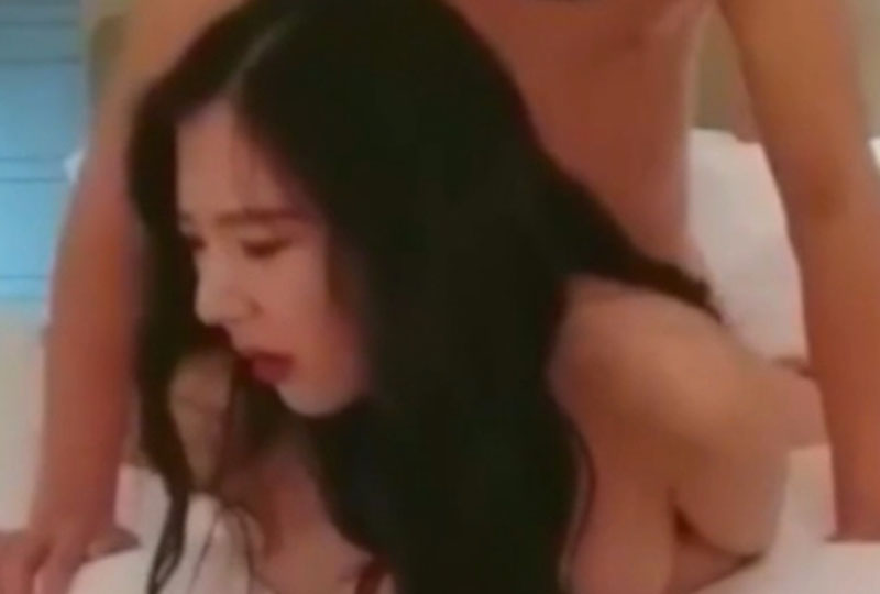 亚洲一码二码三码精华液-调教高傲女教师为奴-成人AV