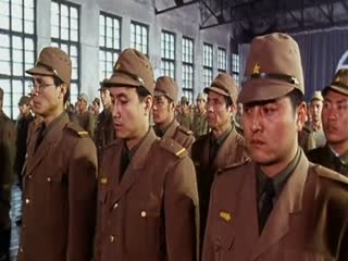 扒开她的乳罩狂摸她的胸亲吻-青青草久-成人AV