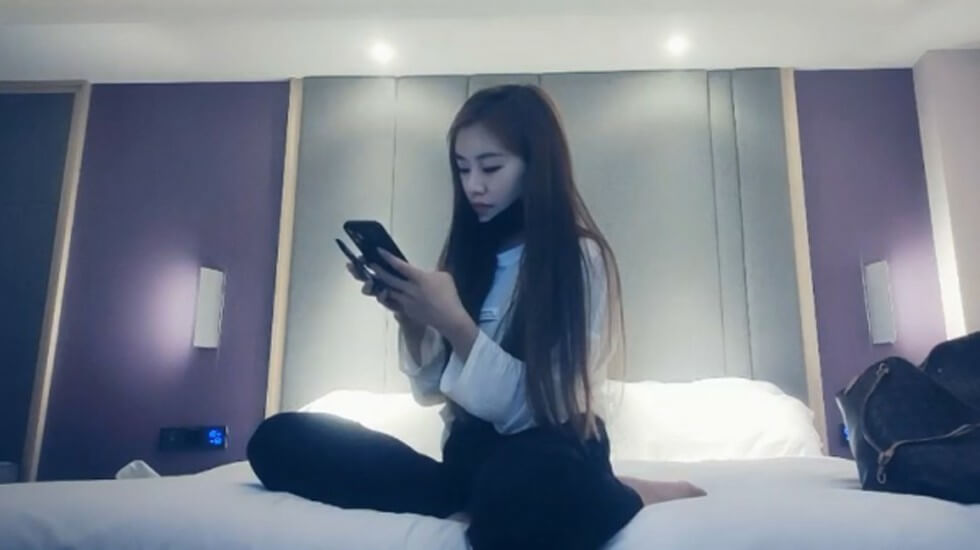 靓妹仔-男生j进女生p-成人AV