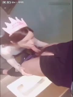 日韩高清一级-美女和男人靠逼-成人AV