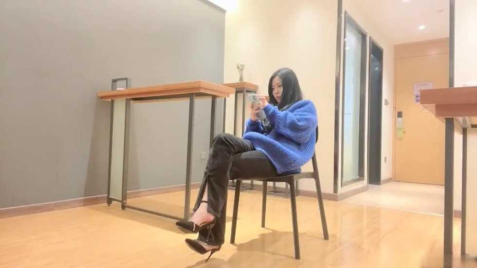 日日摸夜夜添夜夜添高潮免费-猜人游戏-成人AV