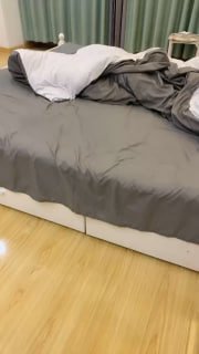 特级生活毛片-《年轻的秘书》电影-成人AV