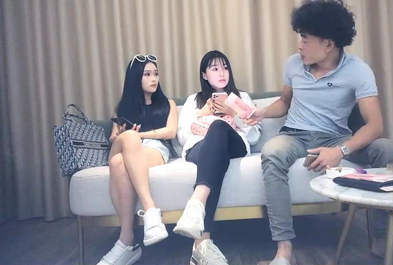 日本香港韩国美国台湾三级视频-簧片地址-成人AV