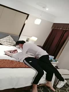 又大又硬又爽免费视频-揉小豆豆高潮了4次才尿出来-成人AV