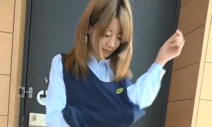 嗯啊嗯啊高h-美国伦理《性/生活》-成人AV