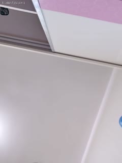 日本不卡毛片在线观看-洗手间大尺度抚胸激情-成人AV