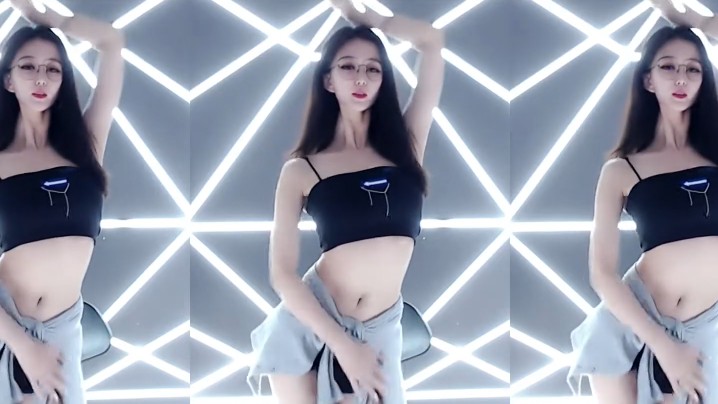 天天想你电影免费观看-将军的小娇妻(巨肉高H)-成人AV