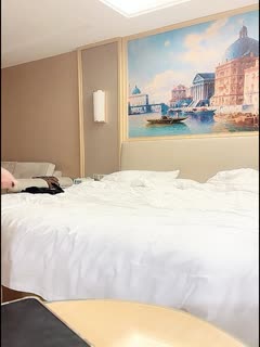 青本佳人-主人在调教室性调教女仆游戏-成人AV