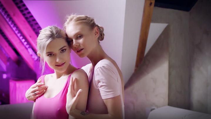 白虎粉逼-国产精品久久久久久久av三级-成人AV